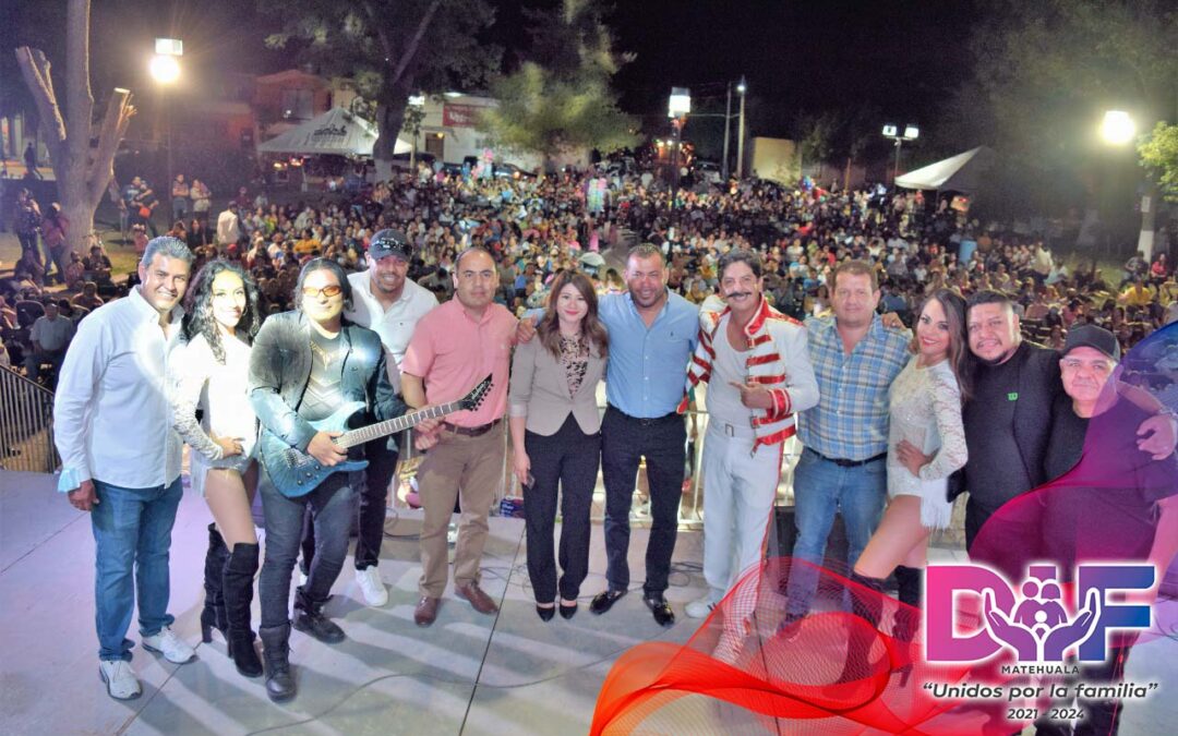 DIF Y GOBIERNO DE MATEHUALA CELEBRAN EL DÍA DE LAS MADRES