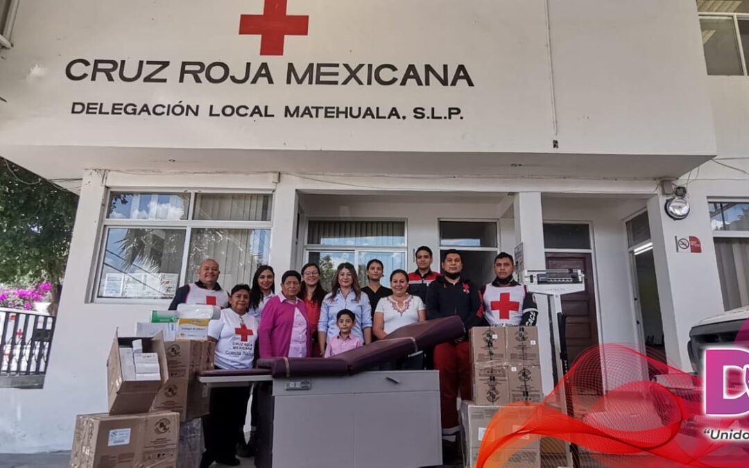 PAULA MÉNDEZ GARCÍA, REALIZA DONACIÓN A CRUZ ROJA
