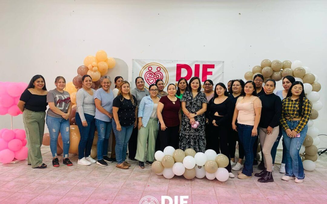 Curso de Globos de Látex en el SMDIF